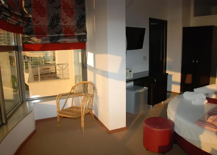 Strora Hotel Sarandë