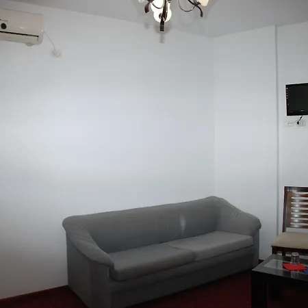 Strora Hotel