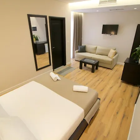 Strora 4* Sarandë