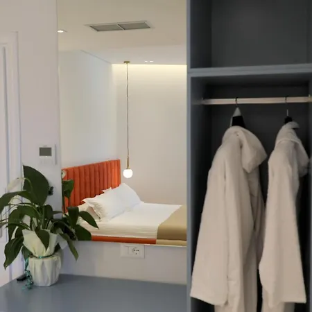 Strora Hotel