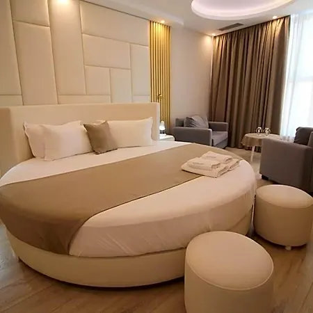 Strora 4* Саранда