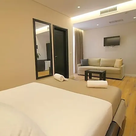 Strora Отель 4*