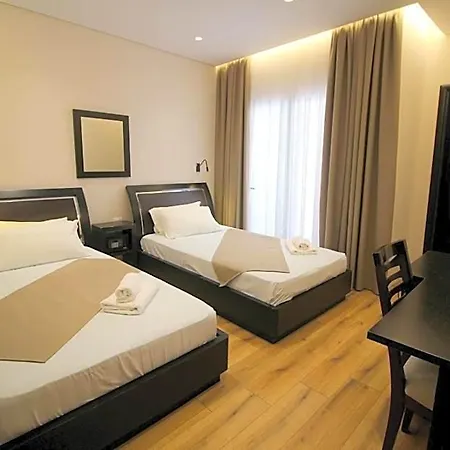 Strora Hotel