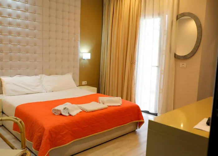 Strora 4* Sarandë